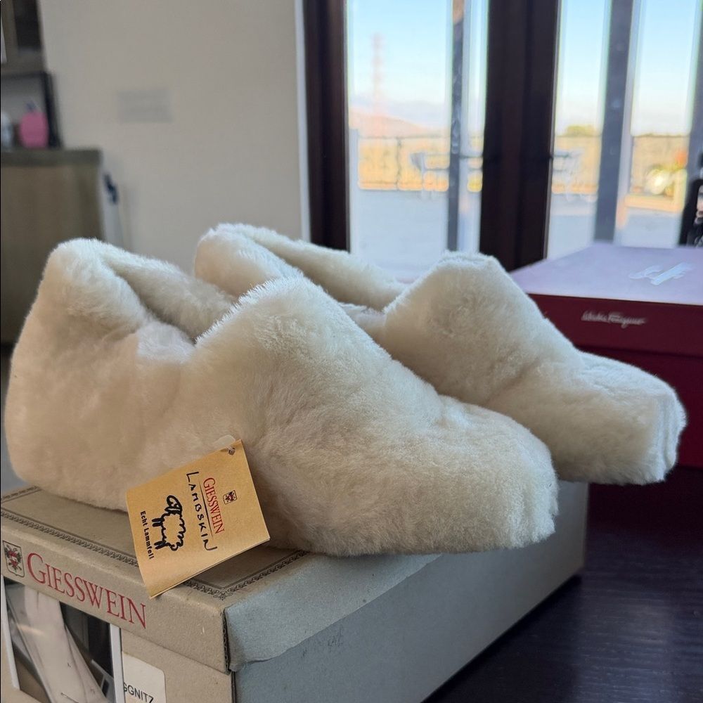 New Giesswein Soft Cream Slippers 38